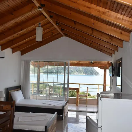 Ionio Ii Apartment Himarë