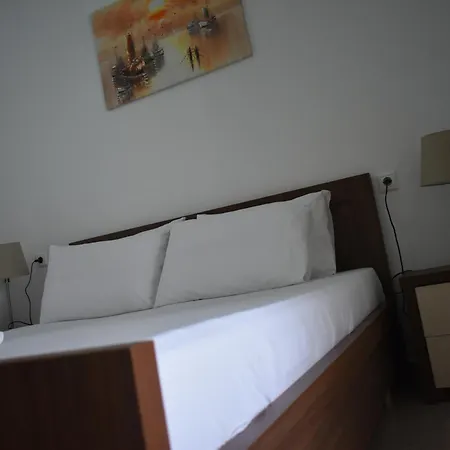Ionio Ii Apartment *